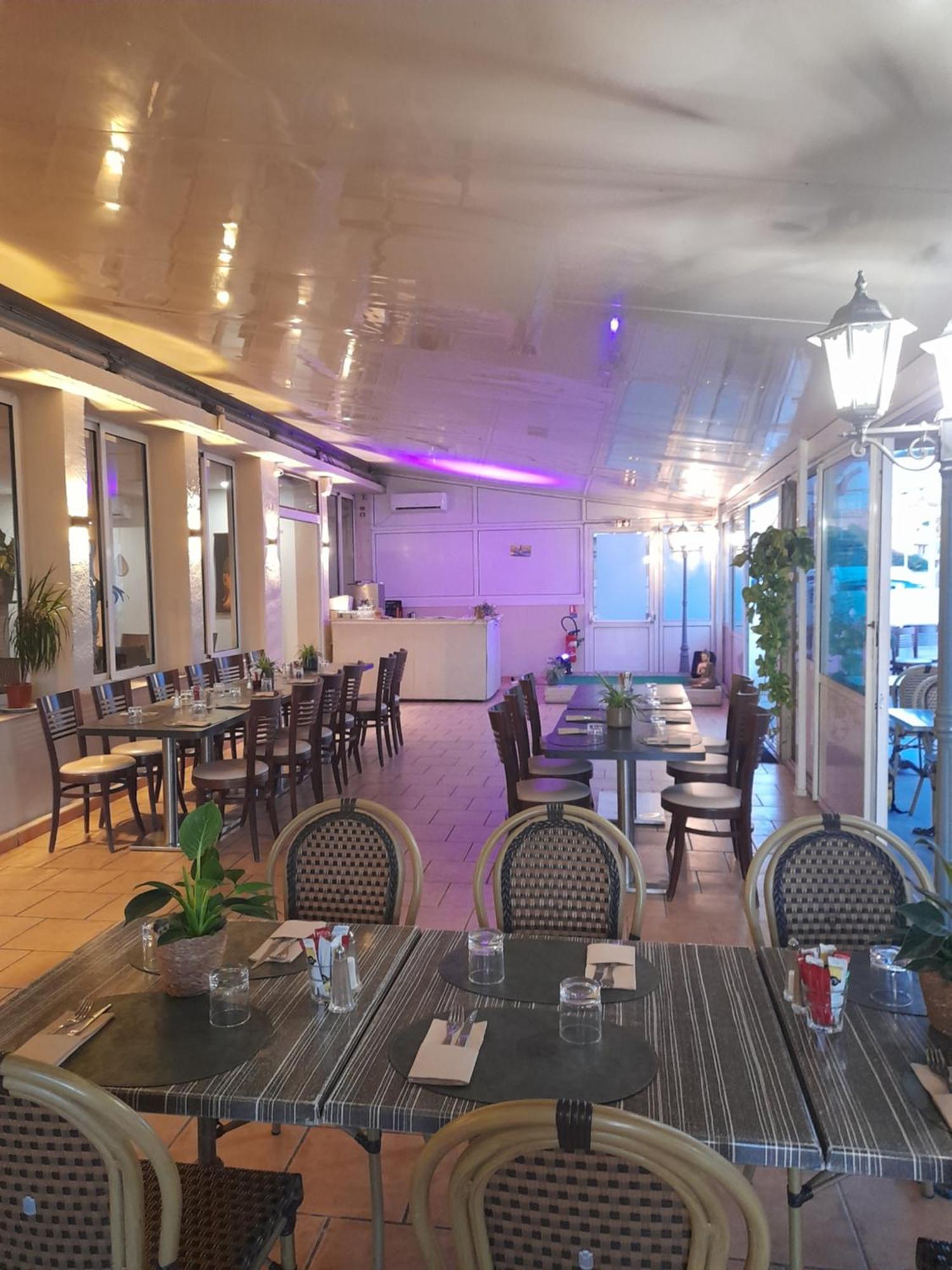 Hotel Restaurant Calypso Fos-sur-Mer Exterior foto